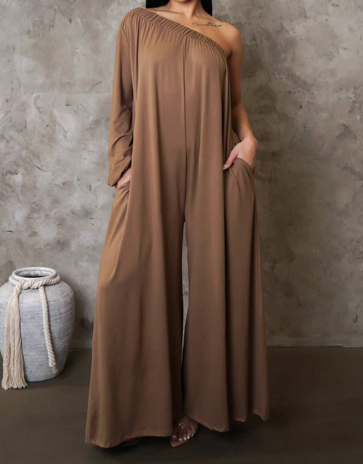 CHELSI JUMPSUIT ( Brown )