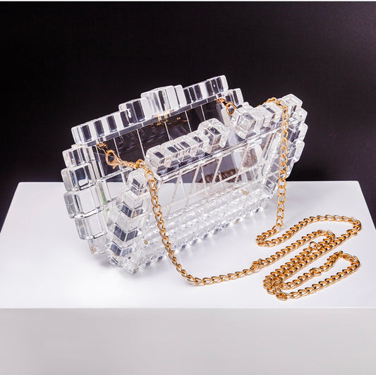 CLEAR ACRYLIC CLUTCH PURSE